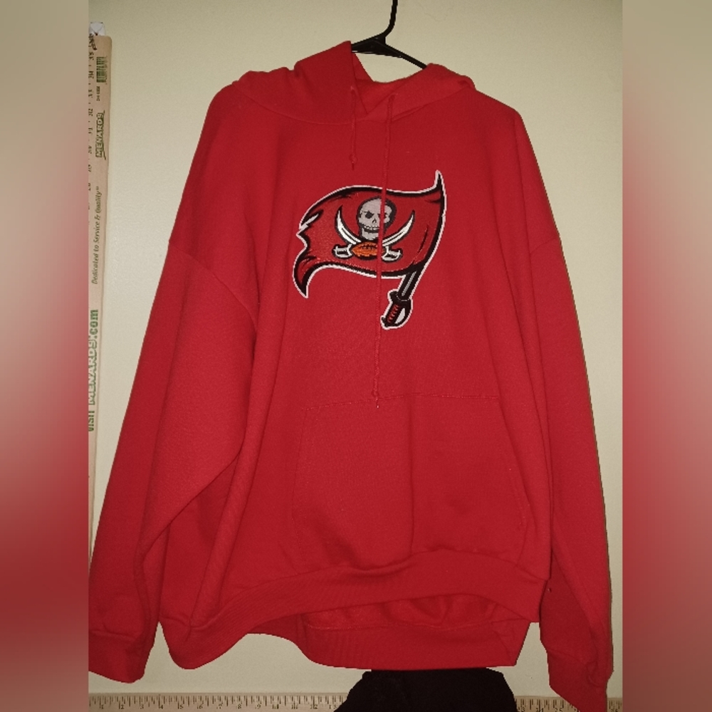 Tampa Bay Buccaneers Hoodie
